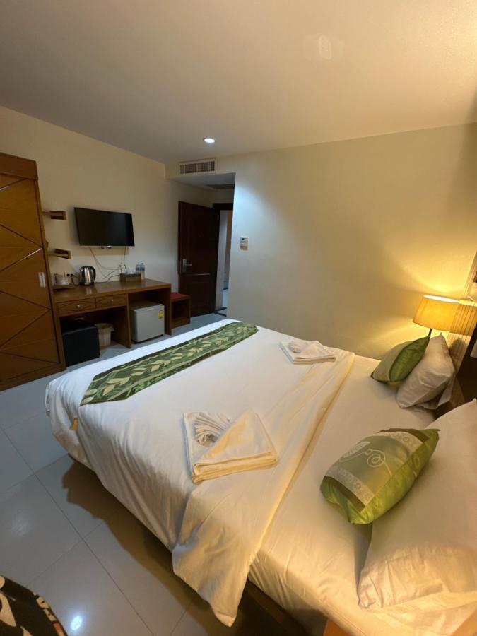 The Prisha Inn Patong Extérieur photo