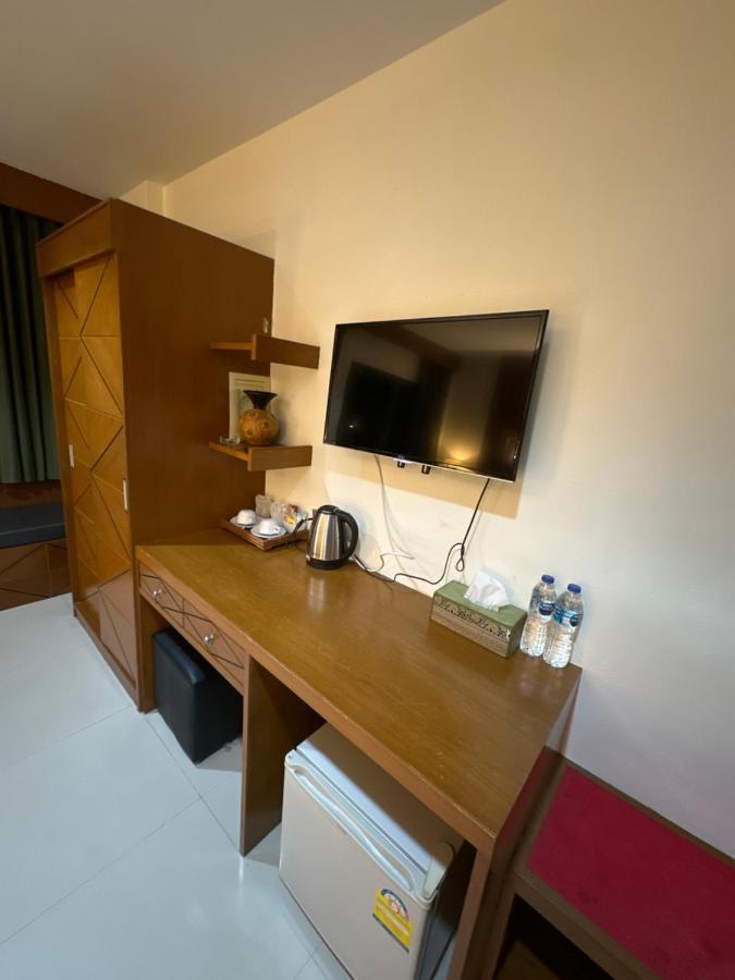 The Prisha Inn Patong Extérieur photo