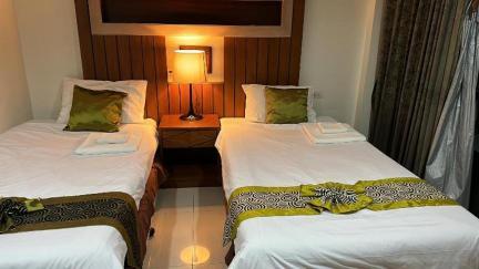 The Prisha Inn Patong Extérieur photo